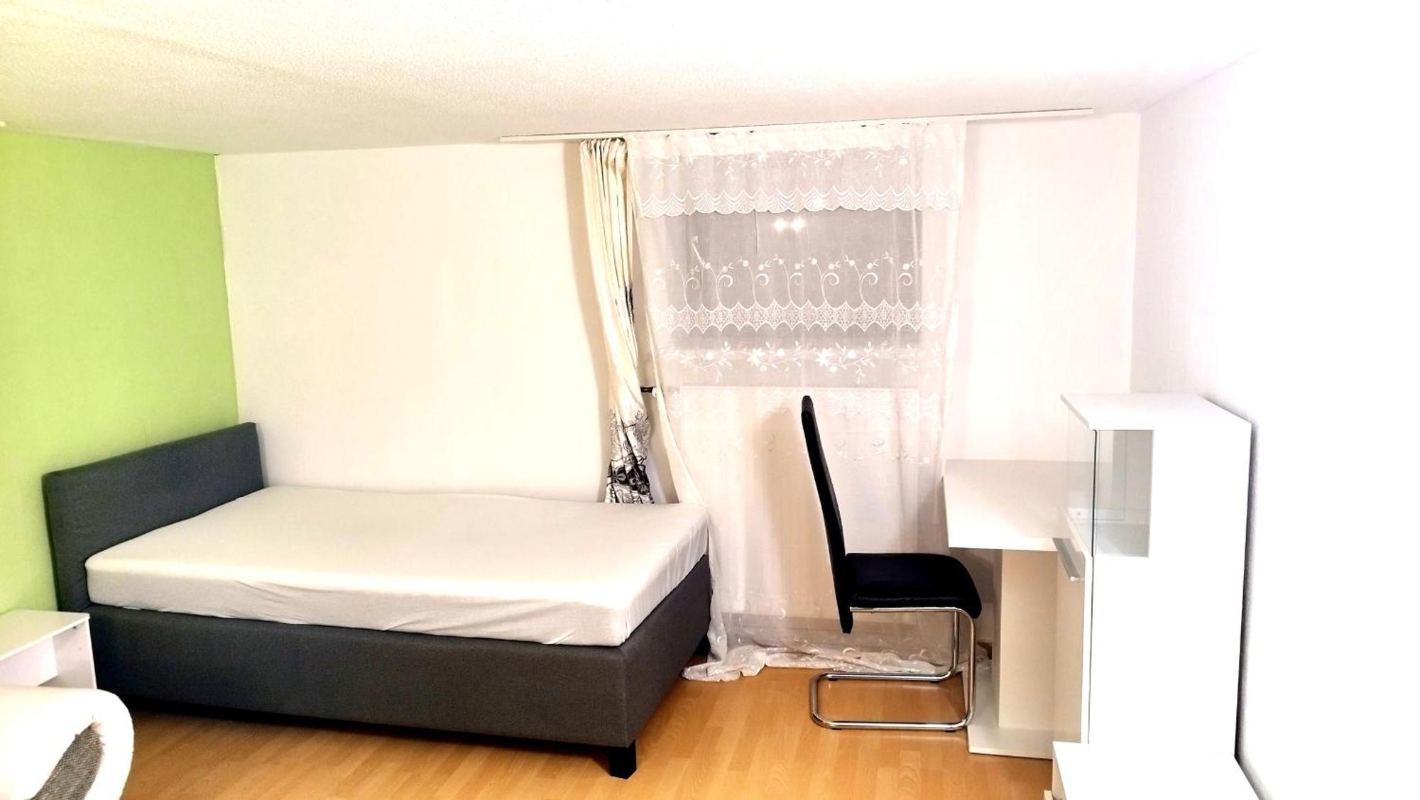 Ferienwohnung In Friedberg Fuer Max 9 Personen Im Ug Ngoại thất bức ảnh